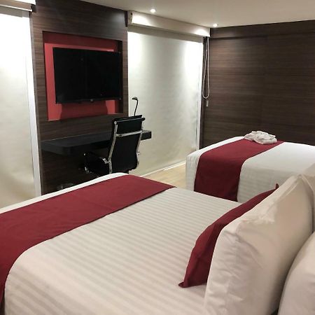 MC Suites Città del Messico Esterno foto A room at the hotel
