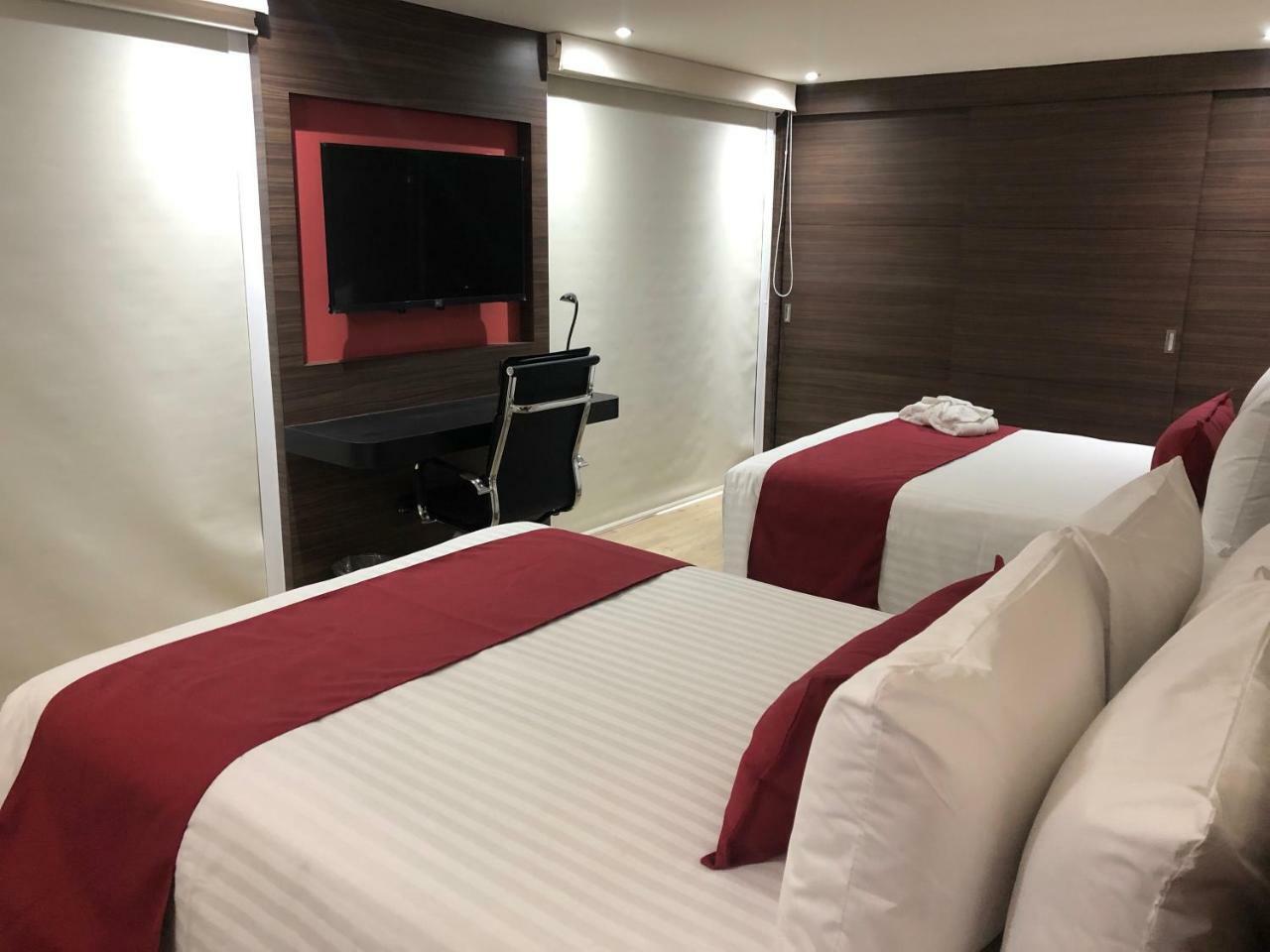 MC Suites Città del Messico Esterno foto A room at the hotel