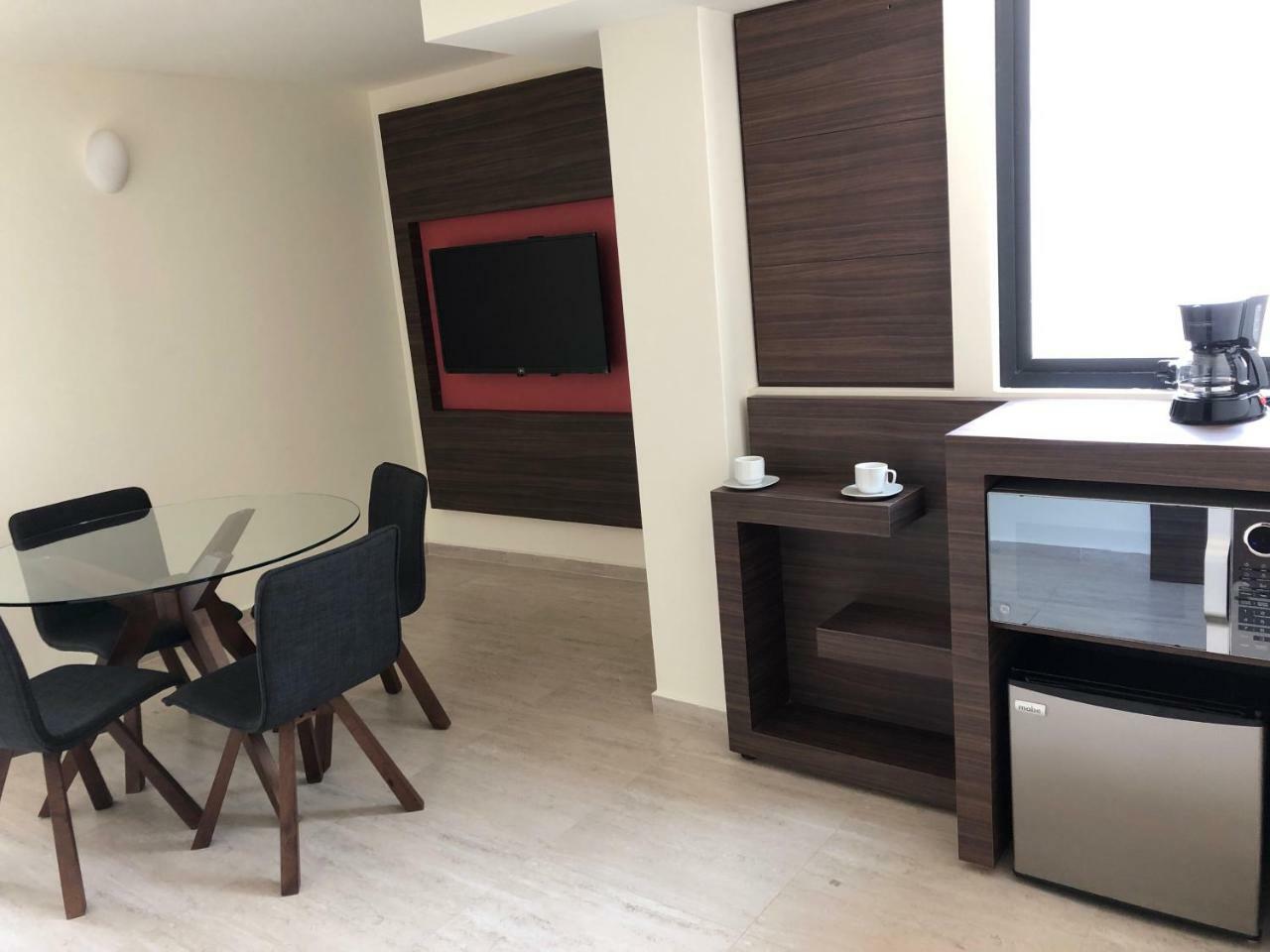 MC Suites Città del Messico Esterno foto A room at the hotel